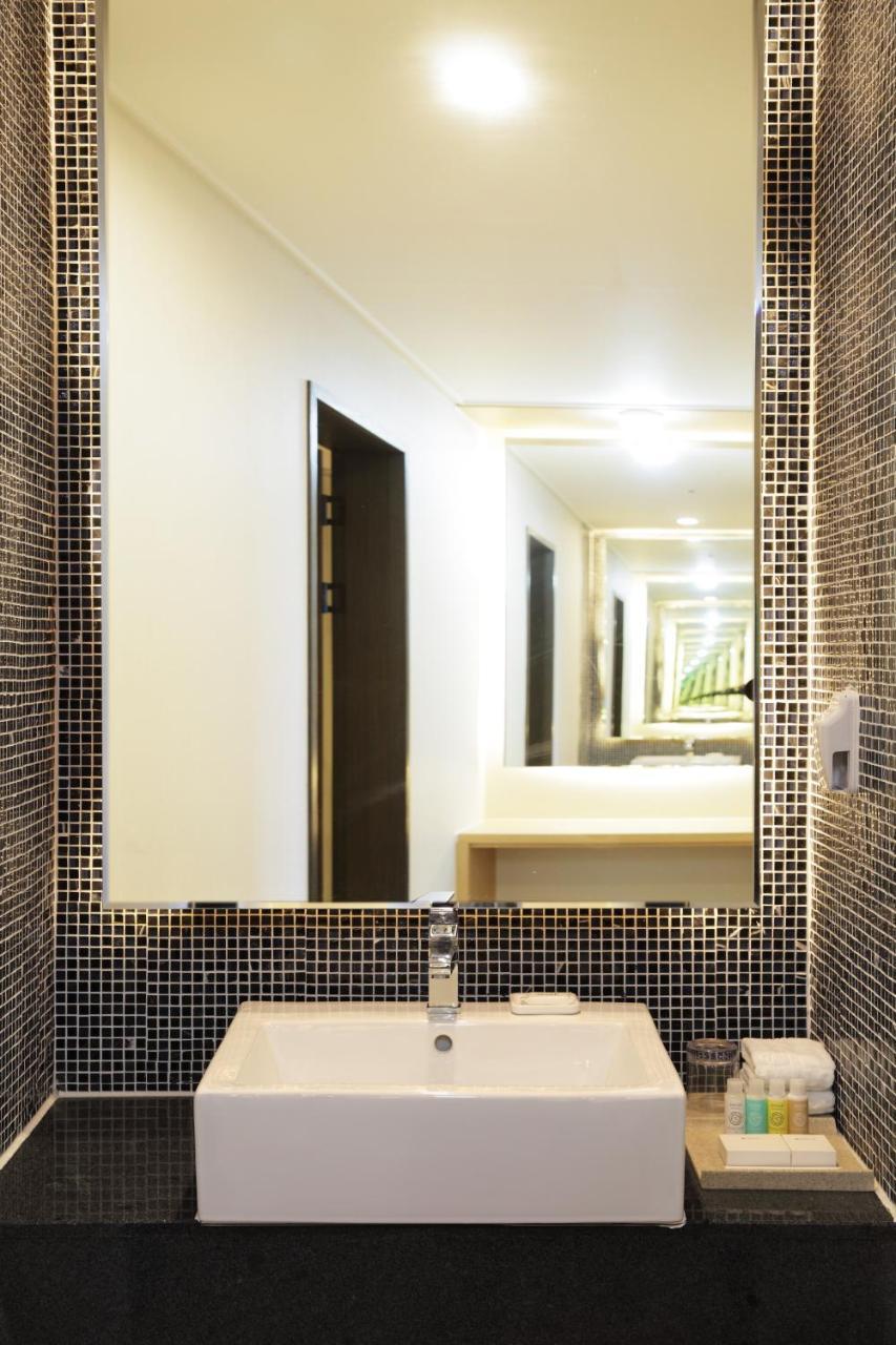 Hotel Shalom Jeju by Eksteriør bilde